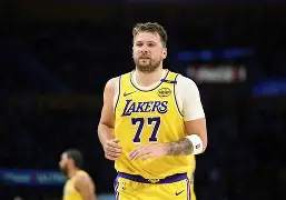 九游在线玩游戏-东契奇得分有可能超过詹姆斯吗